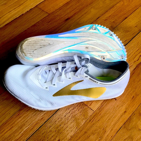 Brooks Shoes - Brooks Wire 5 Spikes